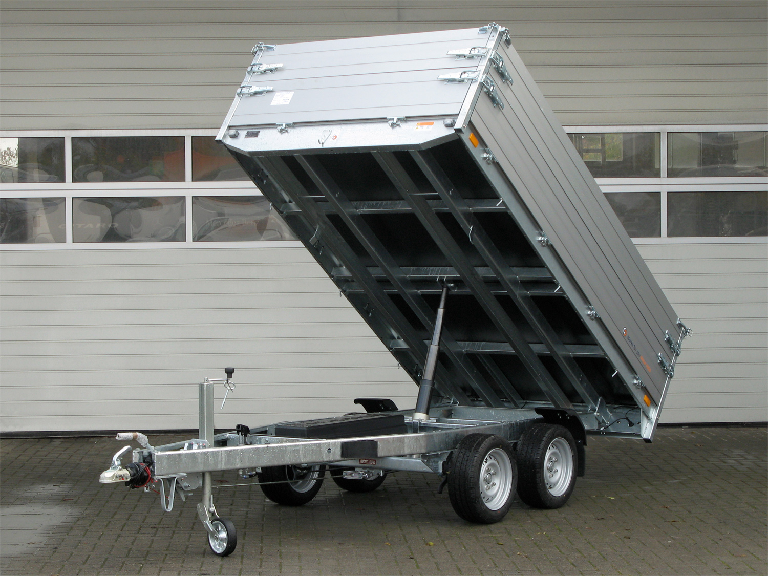 1UP+1 Saris K1 306 170 2700 2 E35 – Image 1